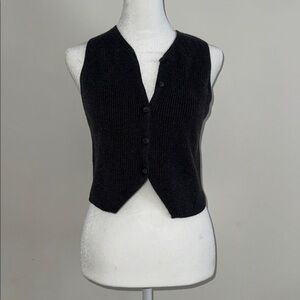 Target universal thread Button-Up Knit Vest cropped